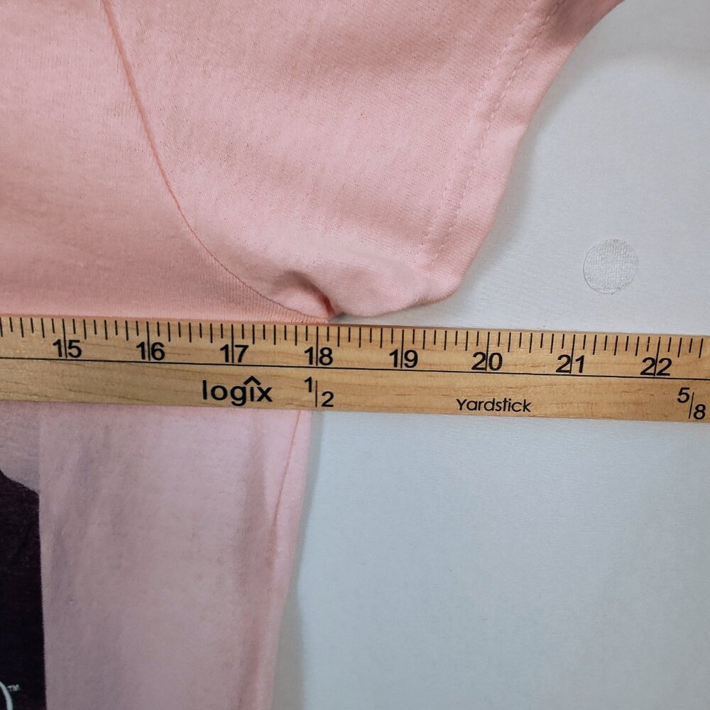 Graceland Women's Medium Elvis Presley 2018 Pink T-Shirt NWOT - Picture 7 of 8